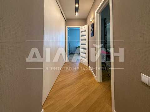 квартира за адресою Українська вул., 5-А