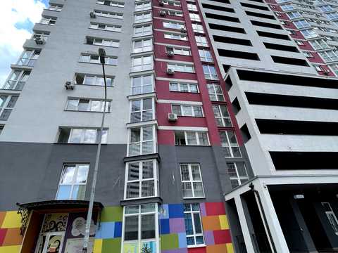 квартира за адресою Драгоманова вул., 2-Б