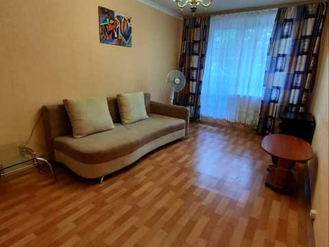 квартира по адресу Гвардейцев-Широнинцев ул., 73