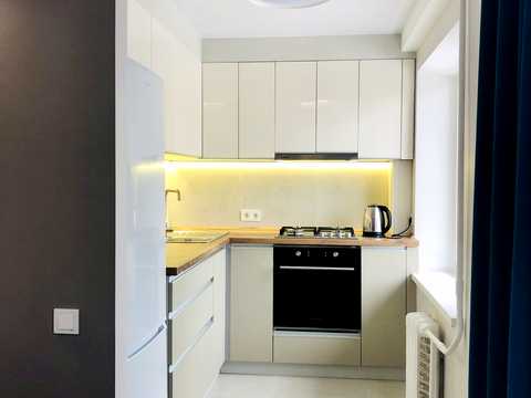 квартира за адресою Леся Курбаса просп., 15