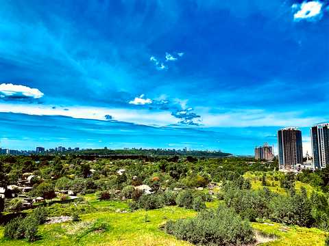 квартира за адресою Дніпровська набережна вул., 18-Б