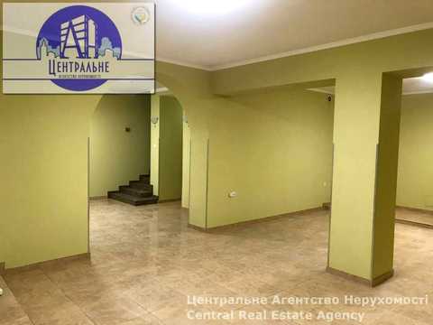 комерційна за адресою Чернівці, Тараса Шевченка вул., 25