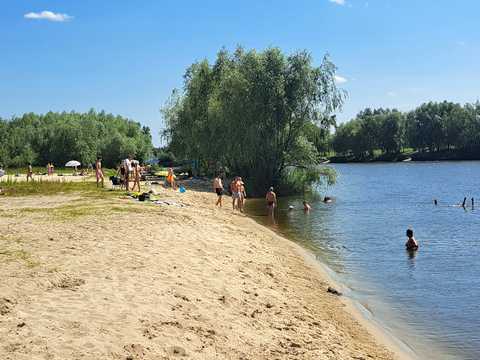 ділянка за адресою Садова вул., 1