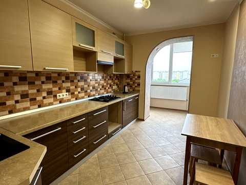 квартира за адресою Юліана Целевича вул., 16-Г