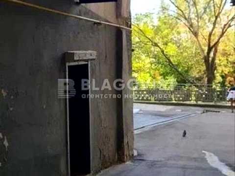 комерційна за адресою Михайлівський пров., 9-Б