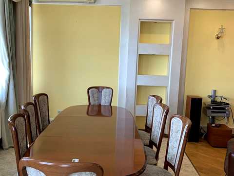 квартира за адресою Богдана Хмельницького вул., 41
