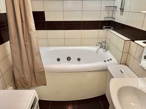 квартира за адресою 5-та Слобідська вул., 74