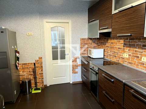 квартира по адресу Верховной Рады бульв., 14-Б