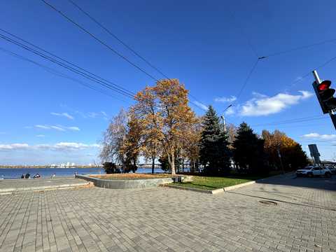 квартира за адресою Січеславська Набережна вул. (Набережна В. І. Леніна), 27