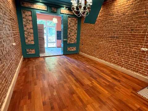 квартира за адресою Деповська вул., 4