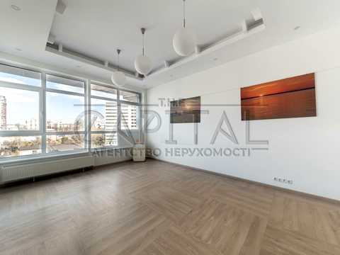 коммерческая по адресу Кловский спуск, 7