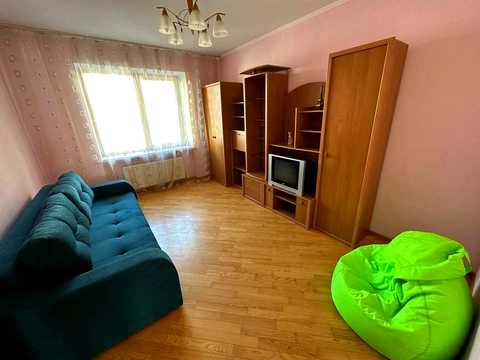 квартира по адресу Заречанская ул., 22/3