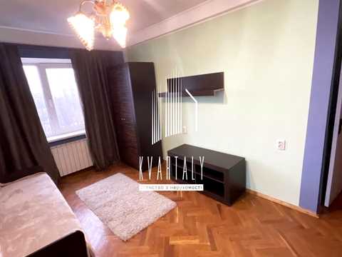 квартира за адресою Зодчих вул., 62Б