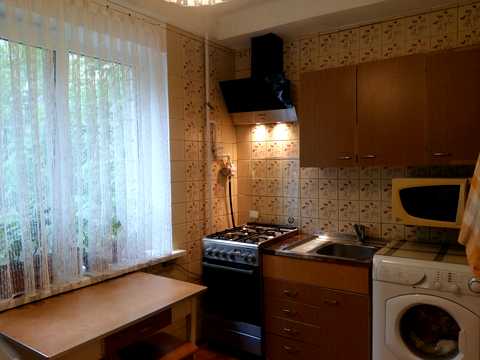 квартира за адресою Зодчих вул., 6