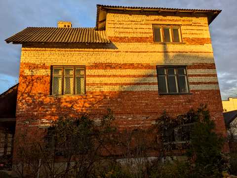 будинок за адресою Весняна, 18