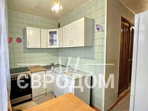 квартира за адресою Ахсарова вул., 18