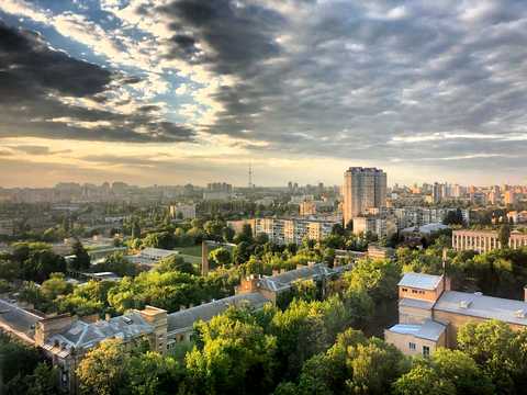 квартира за адресою Генерала Генадія Воробйова вул. (Курська), 13-Е