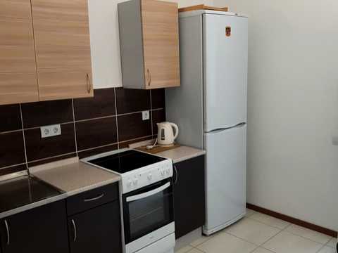 квартира по адресу Сім'ї Кульженків ул. (Петра Дегтяренка), 35