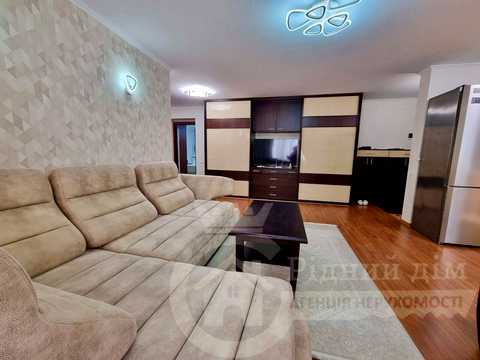 квартира за адресою Соснова вул., 1