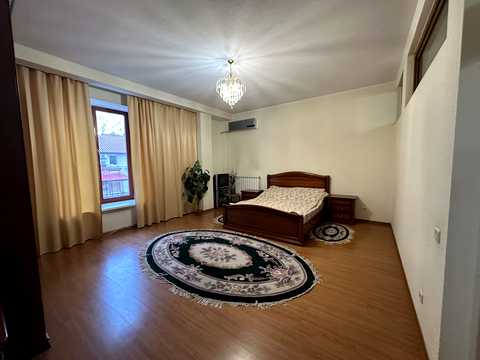 квартира за адресою Чернишевська вул., 53