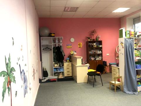 комерційна за адресою Пирогівський Шлях вул. (Червонопрапорна), 44-А