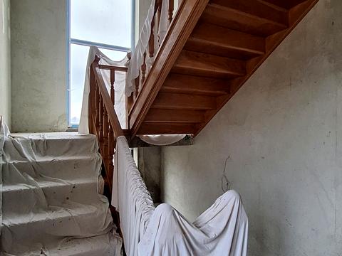 дом по адресу Українки Лесі, 100