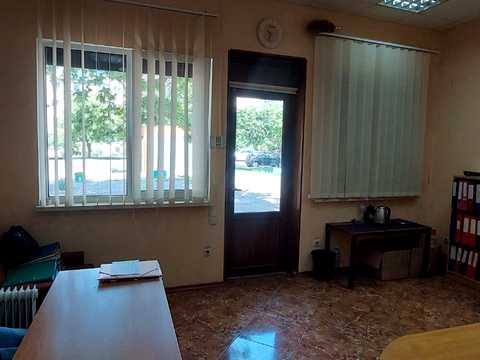 коммерческая по адресу Космонавтов ул., 31