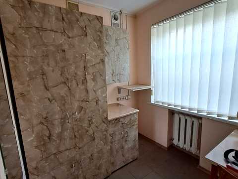 комерційна за адресою 200-річчя Кривого Рогу просп., 19