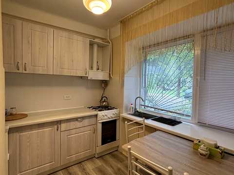 квартира за адресою Леся Курбаса просп., 5-А