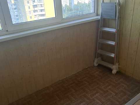 квартира за адресою Ревуцького вул., 5