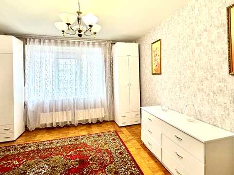 квартира за адресою Чуднівська вул. (Черняховського), 106