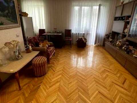 квартира за адресою Будівельників вул., 3