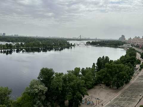 квартира за адресою Володимира Івасюка просп. (Героїв Сталінграду), 18б