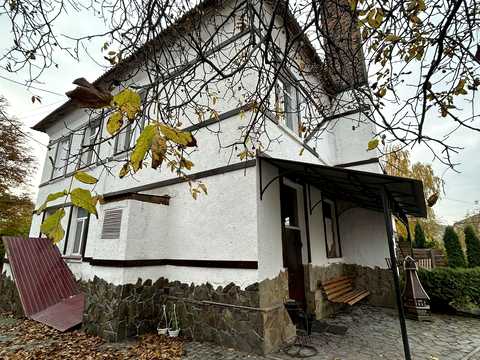 комерційна за адресою Кременець, Київська вул. (107-ї Кременецької Дивізії), 39