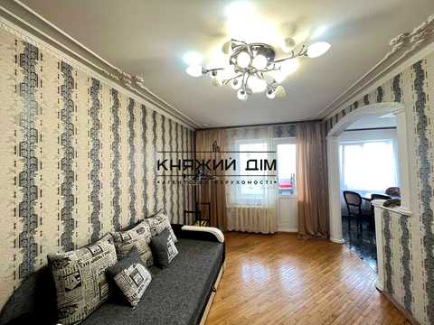 квартира по адресу Драгоманова ул., 14-А