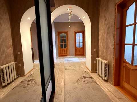 квартира за адресою Михайла Грушевського вул., 51
