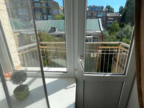 квартира за адресою Басейна вул., 3
