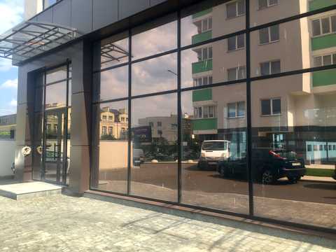 комерційна за адресою Харківське шосе, 120А