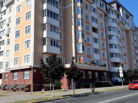 коммерческая по адресу Богдана Хмельницкого бульв., 19