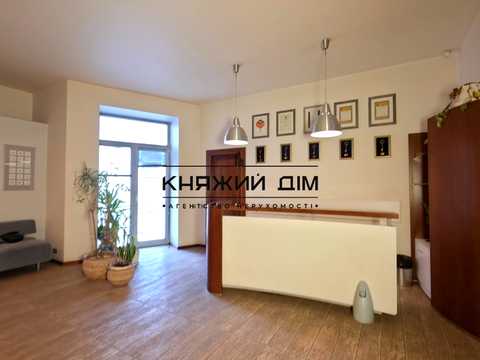 коммерческая по адресу Саксаганского ул., 58