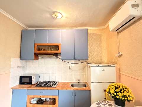 будинок за адресою Шкільна, 7