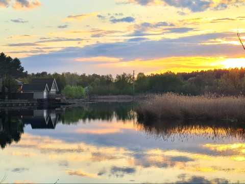 участок по адресу Вишнева ул.