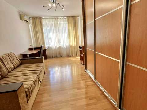 квартира за адресою Райдужна вул., 3-А