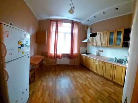 квартира за адресою Сергія Набоки пл., 3