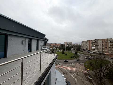квартира по адресу Богдана Хмельницького пл., 2