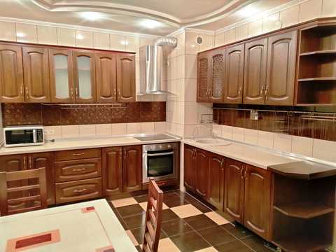 квартира по адресу Радужный массив ул., 10Б