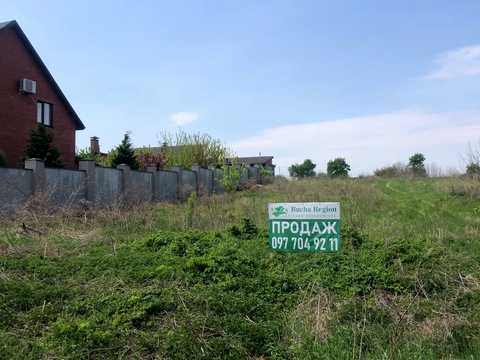 ділянка за адресою Черняхівського вул.