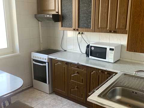 квартира по адресу Александра Мишуги ул., 3