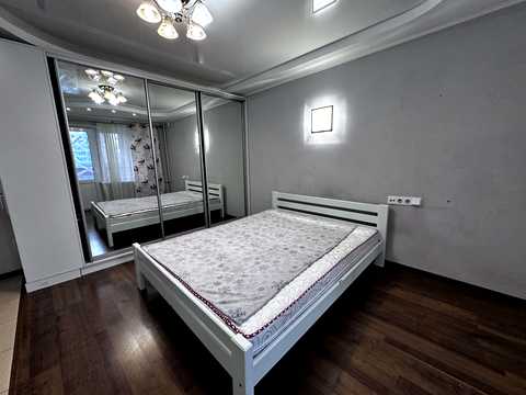 квартира за адресою Жилянська вул., 76