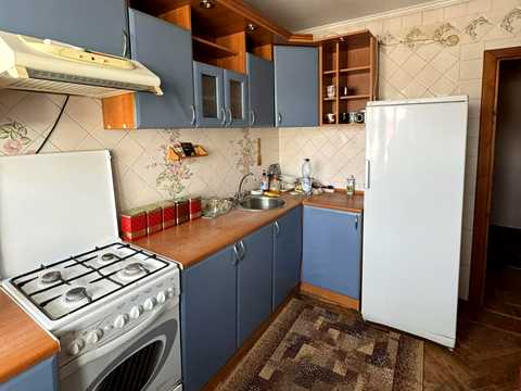 квартира за адресою Подільська вул., 12